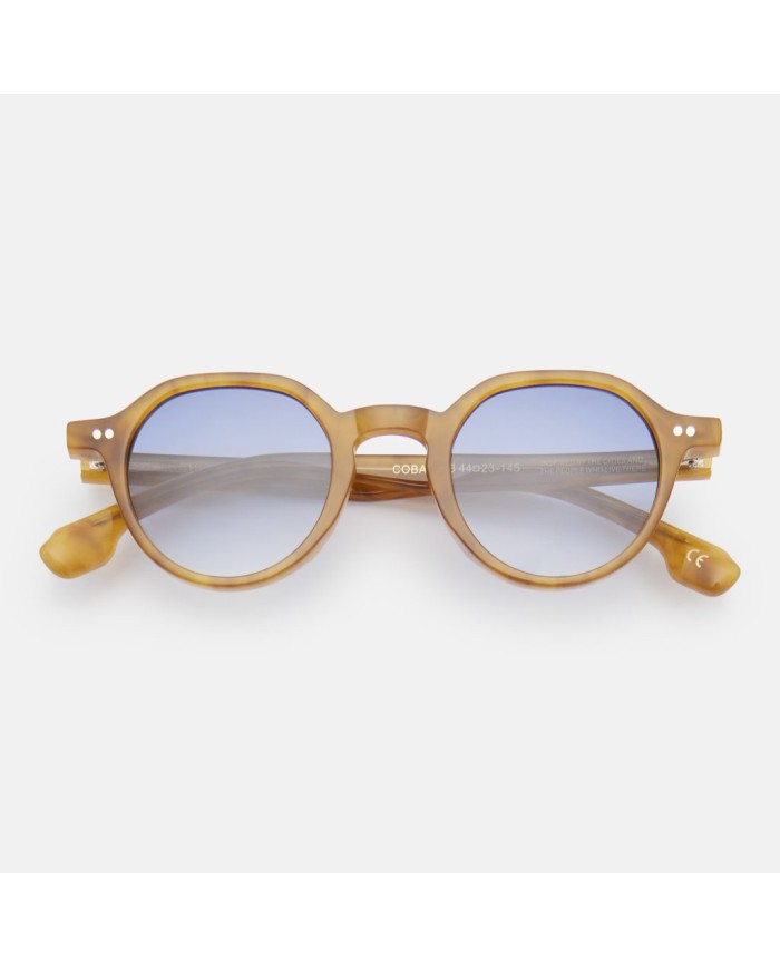 DISTRICT PEOPLE SOLE